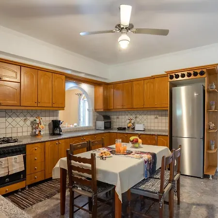 Konis House Corfu Villa Puládesz